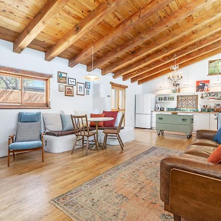 Heart Of Santa Fe - Adorable Hideaway - King And Queen - Walk To Everything - Fireplace - Ac Exterior foto